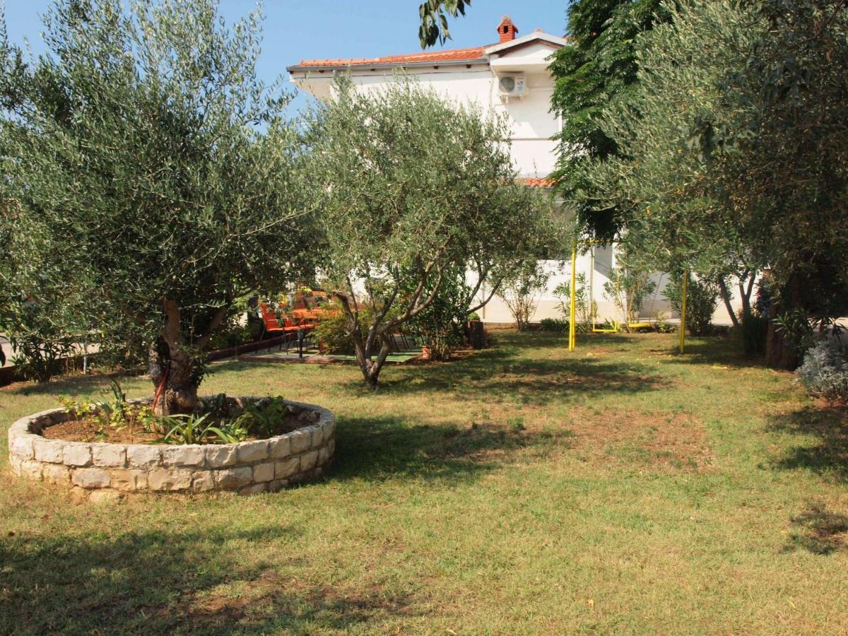 Ana Guest House Nin Exterior photo